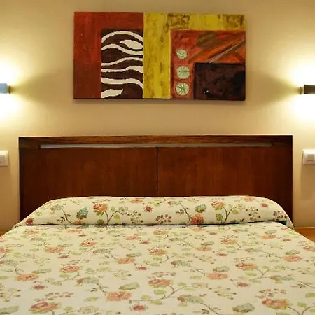 Apartamentos La Barzana-2